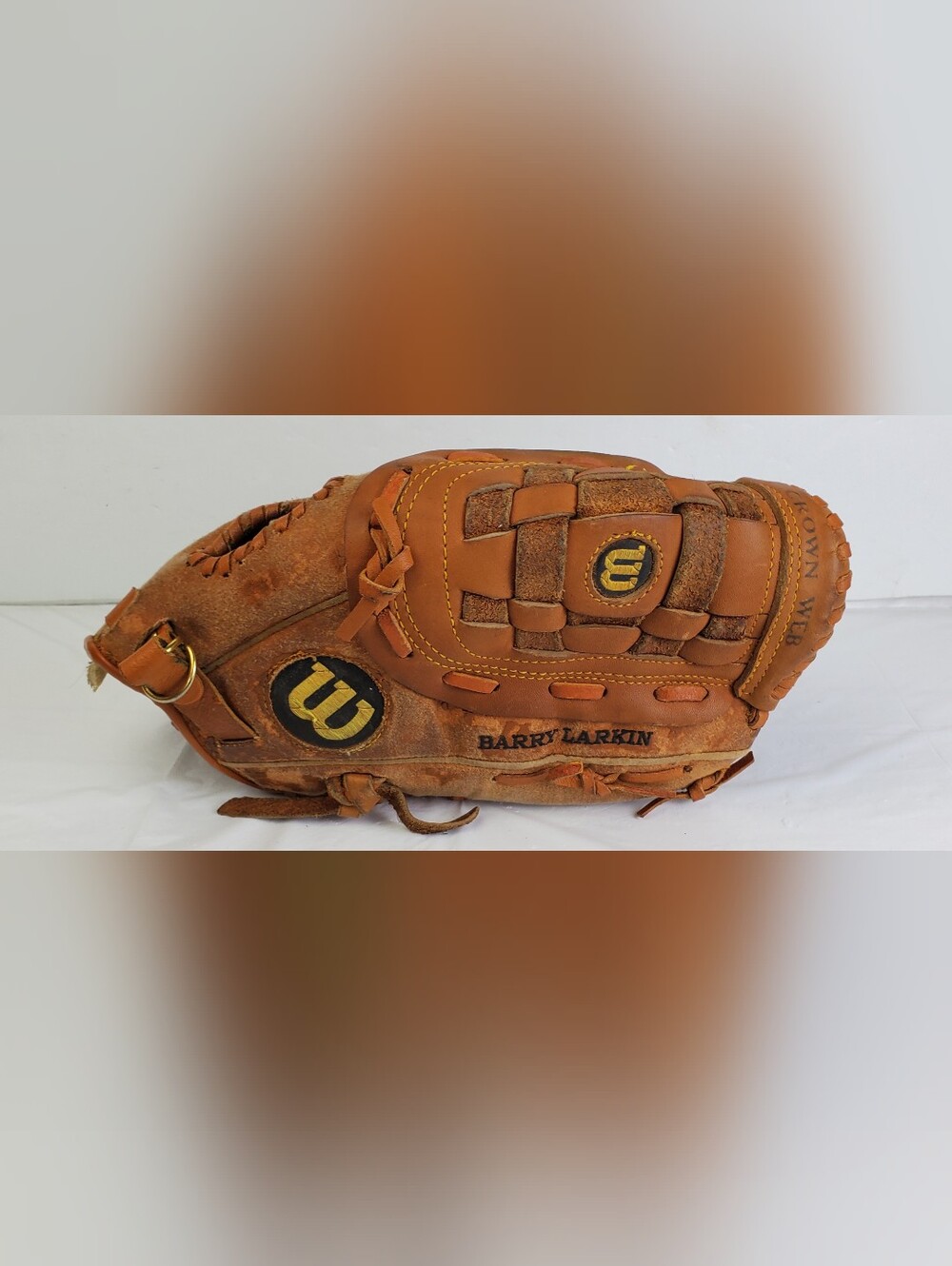 Wilson VTG A2225 A11 Barry Larkin Advisory Staff Series Baseball Glove RHT - GUC